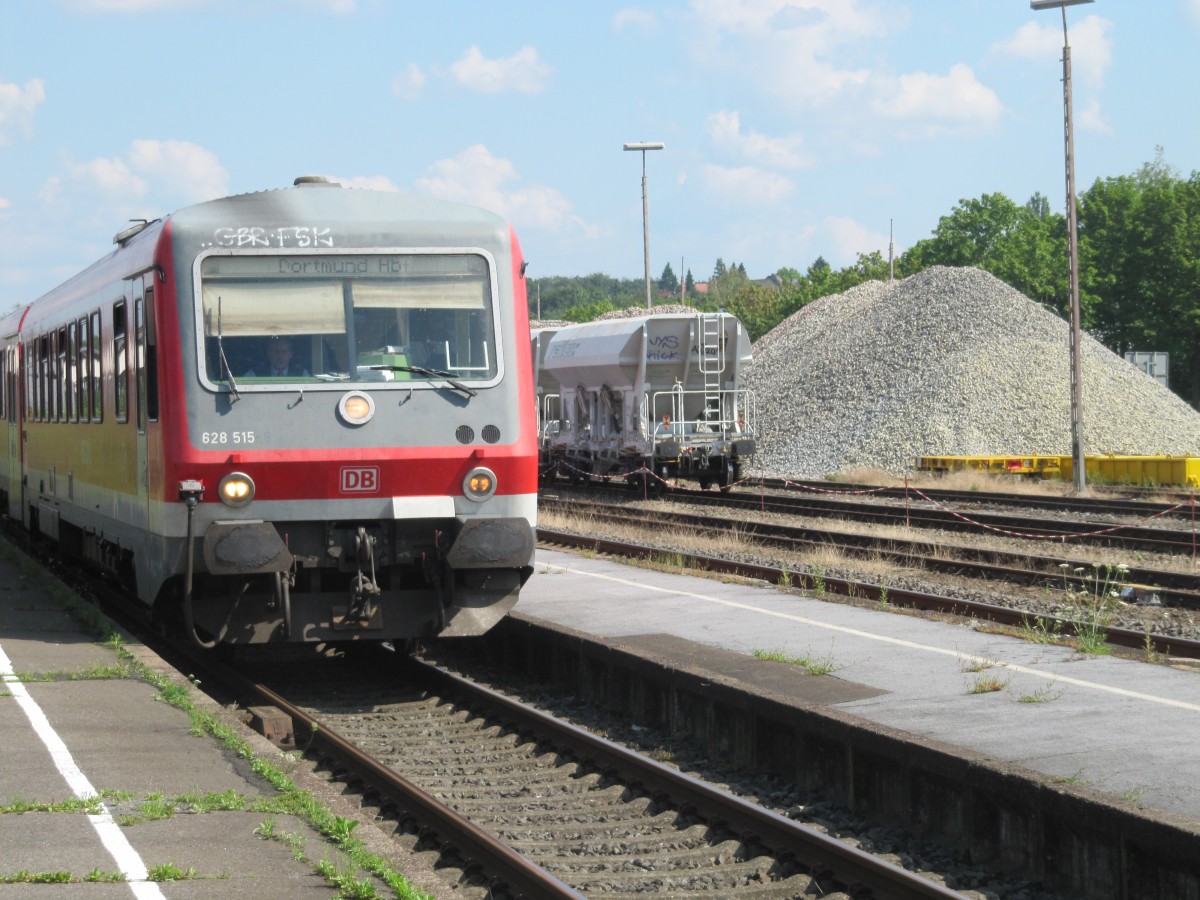 Für diesen RE nach Dortmund Hbf endet am 31.07.2014 die Fahrt im Bahnhof Neheim-Hüsten. Für die Fahrgäste steht ab hier Schienen Ersatzverkehr mit Bussen bis Fröndenberg bereit.