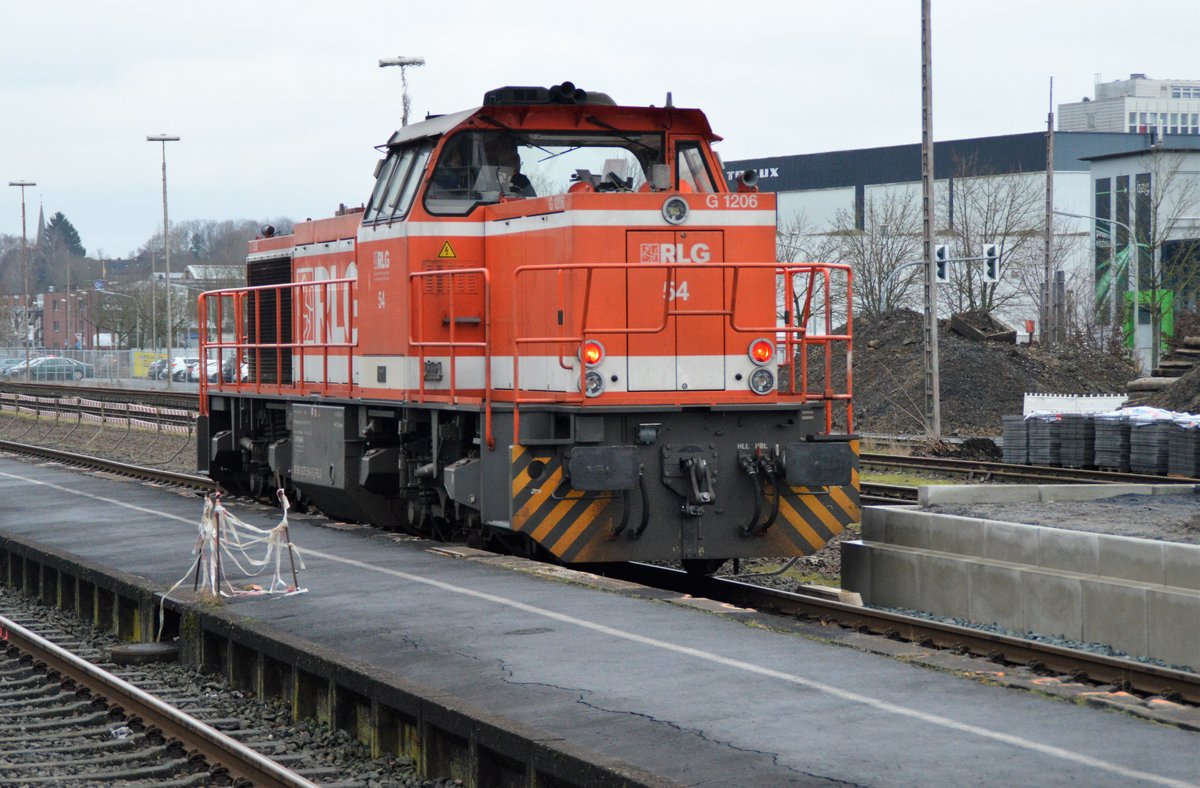 RLG 54 am 22.01.2018 auf Gleis 2 im Bahnhof Neheim-Hüsten.
