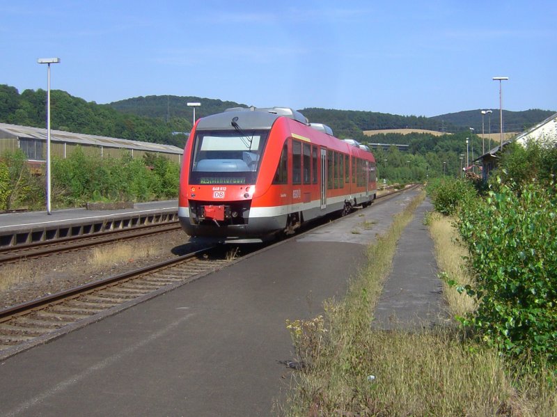 648 612 mit RE 57 verlt am 05.08.09 den Bahnhof Arnsberg Richtung Winterberg.