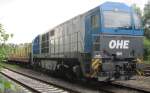 OHE 1041 (MAK G 2000 BB) wartet am 3.8.2012 an der Holzverladestelle in Arnsberg.