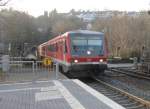 Am 28.12.2014 erreicht RE17 nach Warburg mit 628 516 den Bahnhof Arnsberg am neu gestalteten Bahnsteig 1