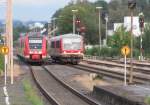 Personenzuge/359738/zugbegegnung-am-11082014-im-bahnhof-neheim-huesten Zugbegegnung am 11.08.2014 im Bahnhof Neheim-Hüsten.