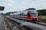RE57 mit 644 011 und 644 508 am 21.07.2017 auf Gleis 2 im Bahnhof Neheim-Hüsten