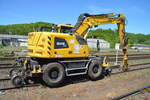 sonstiges/880484/bei-den-gleisbauarbeiten-im-bahnhof-arnsberg Bei den Gleisbauarbeiten im Bahnhof Arnsberg kam am 10.05. 2025 auch Zweiwegebagger der Fa. Klostermann (Liebherr 922 rail) zum Einsatz.