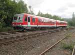 628 676 mit RE 17 nach Hagen erreicht in K�rze den Bahnhof Arnsberg. (Foto: 07.09.2011)