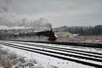 Nach dem  Wasserfassen  auf Gleis 3 im Bahnhof Arnsberg beschleunigt 78 468 mit dem Sonderzug von Münster nach Winterberg.